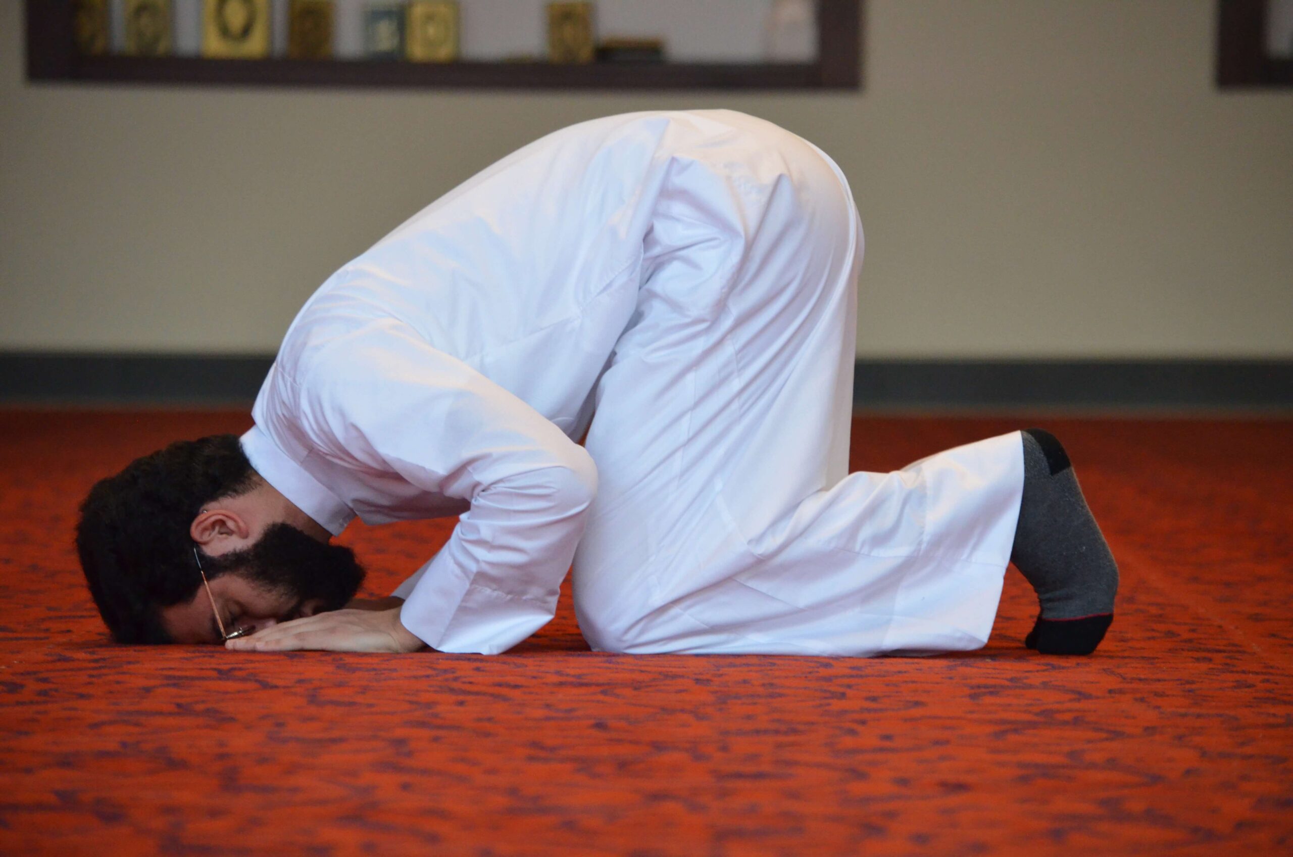 Now go back to the Sujud position, doing the same as you've done in the first Sujud